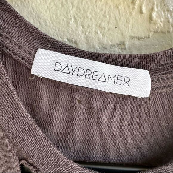 DAYDREAMER Tank Women Small Flag Tongue Tank Distressed Coal - Picture 7 of 13